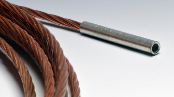 Copper Barrier Links on cable